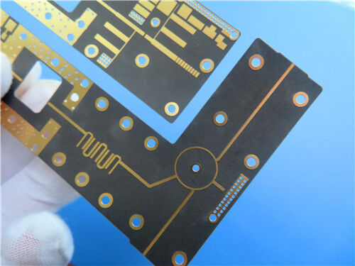 F4BTMS220 con lamina di rame a bassa rugosità riempita di ceramica in PTFE laminato e substrato personalizzato per PCB di 10mil di spessore con oro a immersione