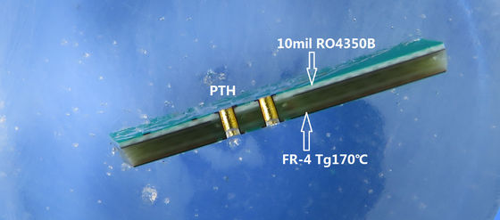 Bordo ibrido Bulit del PWB su Rogers 10mil RO4350B e FR-4 con l'oro di immersione